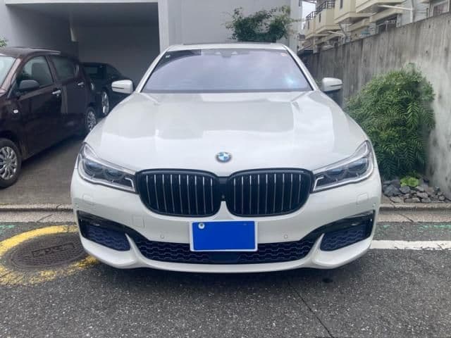 Car thumbnail 2