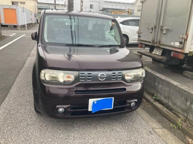 NISSAN