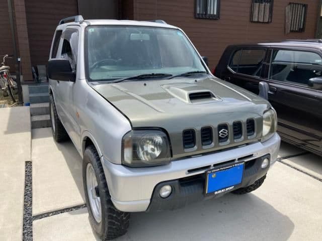 Car image 1