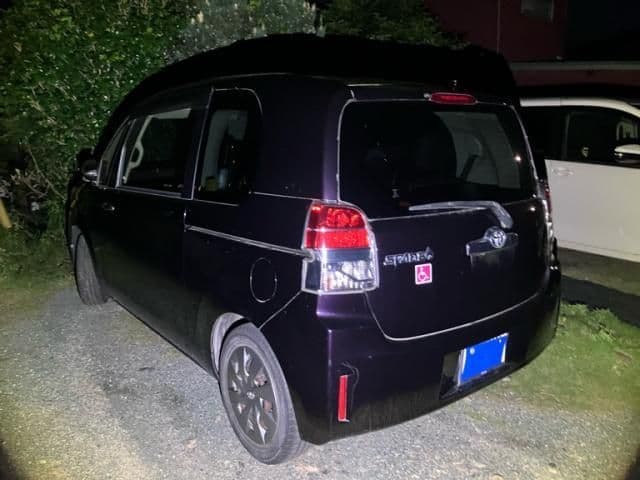 Car thumbnail 4