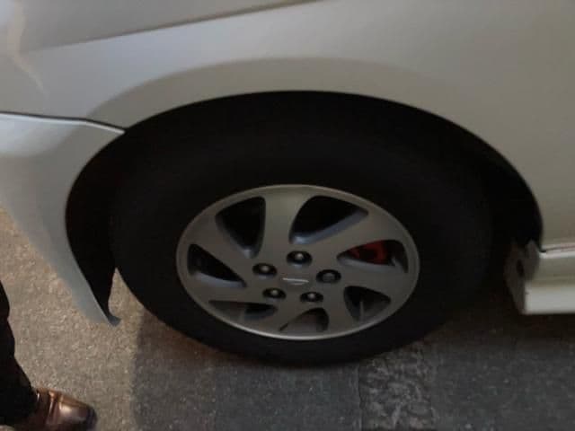 Car thumbnail 3