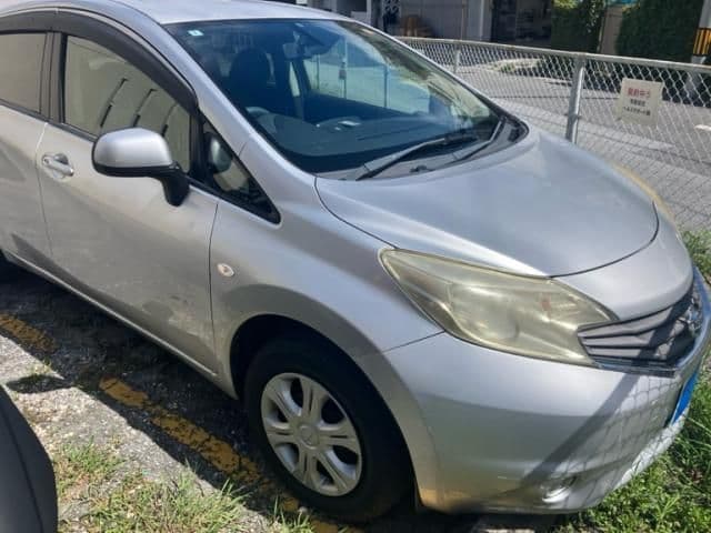 Car image 1