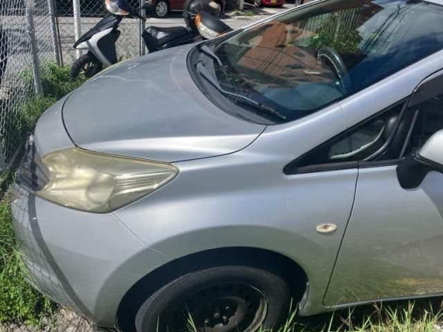 Car thumbnail 2