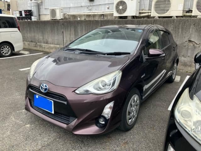 Car image 1