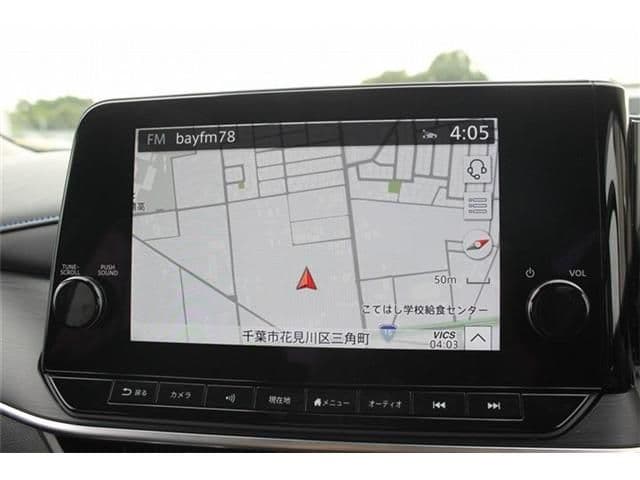 Car thumbnail 3