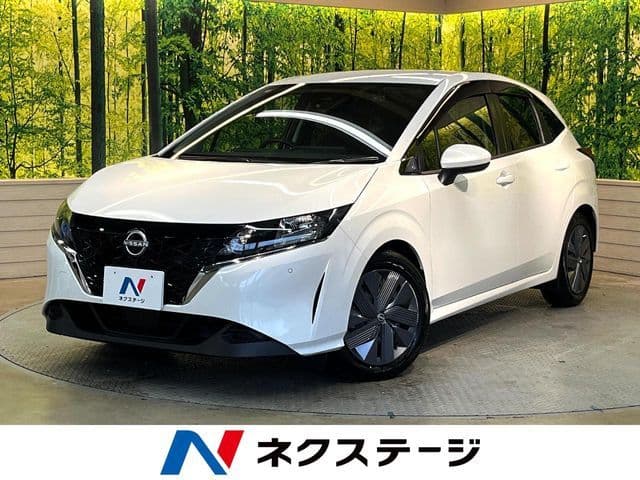 NISSAN