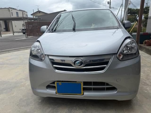 Car thumbnail 2