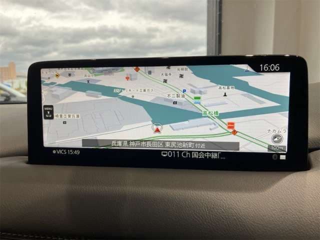 Car thumbnail 4