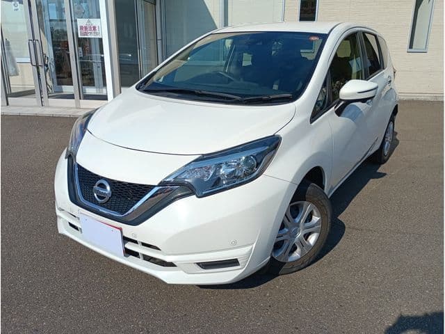 NISSAN