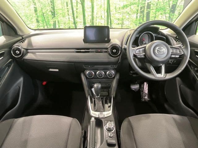 Car thumbnail 2