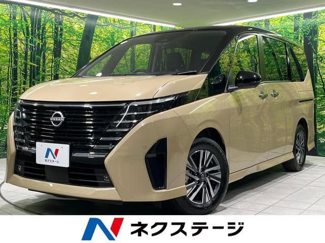 NISSAN