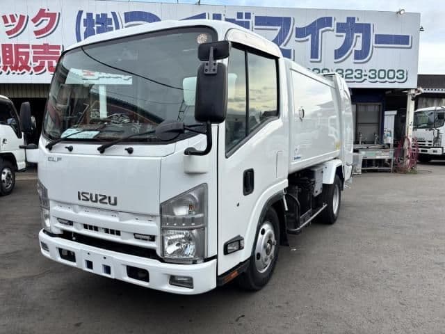 ISUZU