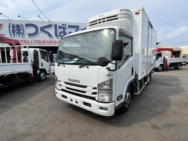 ISUZU