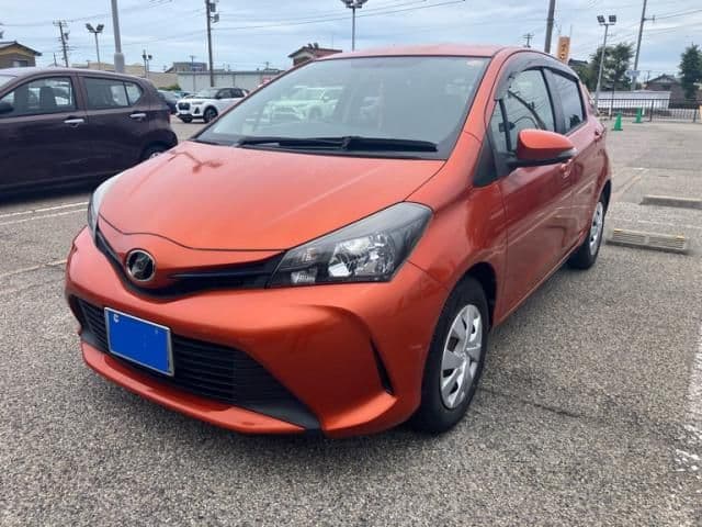 Car image 1