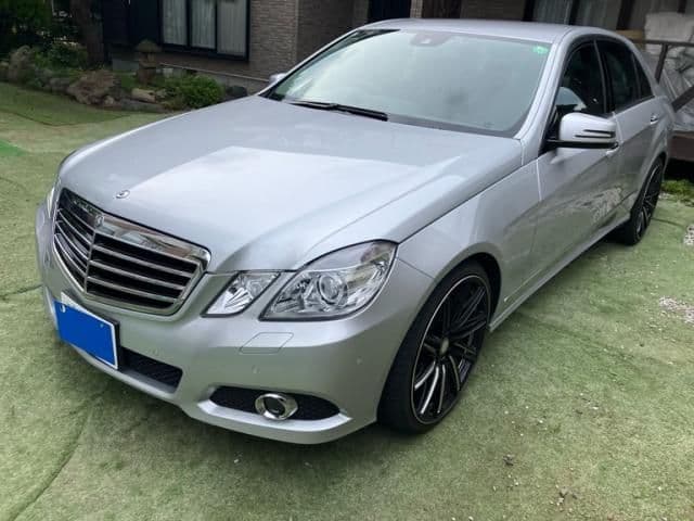 MERCEDES BENZ