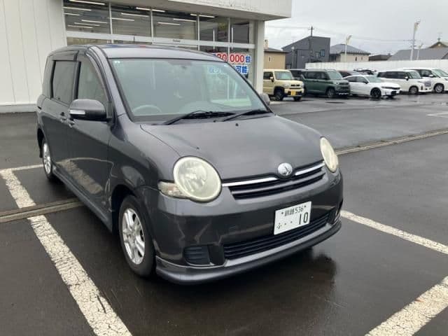 Car thumbnail 4