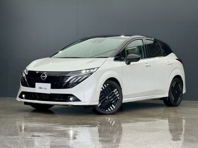 NISSAN