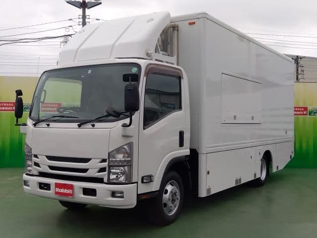 ISUZU