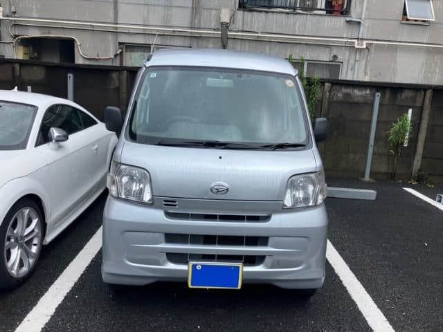 Car image 1