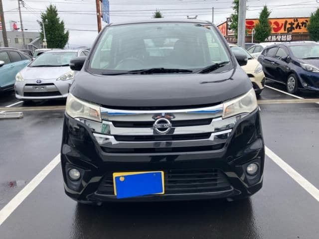 NISSAN
