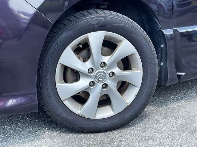 Car thumbnail 4