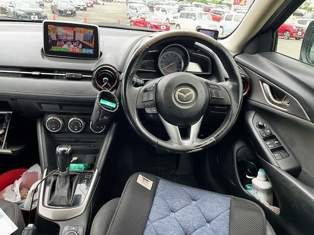 Car thumbnail 2