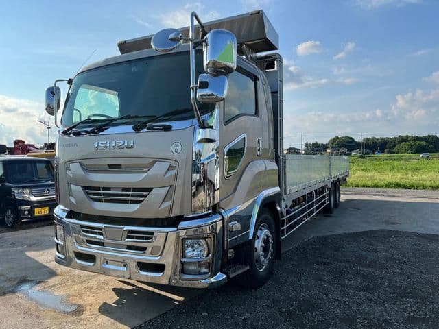 ISUZU