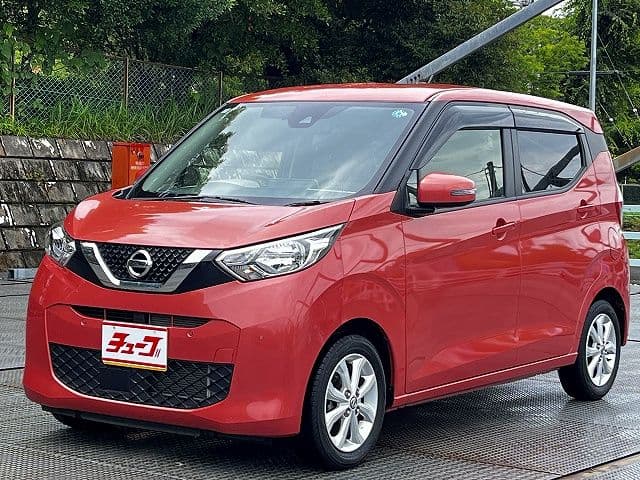 NISSAN