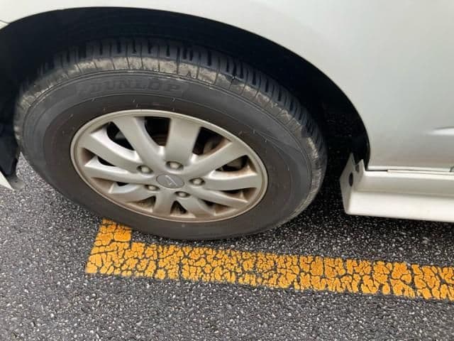 Car thumbnail 3
