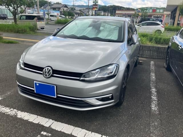 VOLKSWAGEN