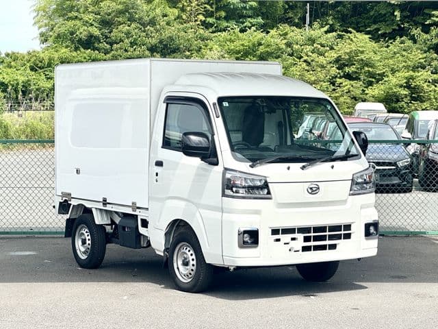 DAIHATSU
