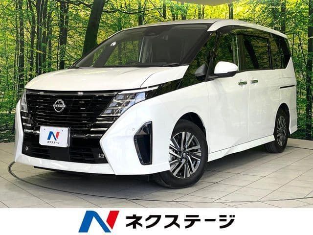 NISSAN