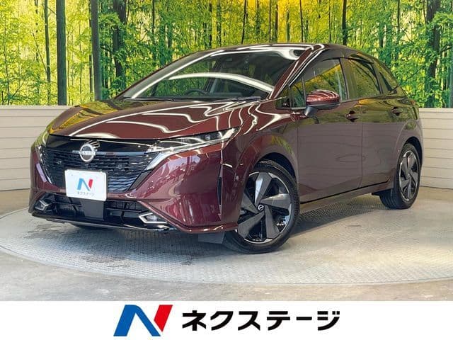 NISSAN AURA