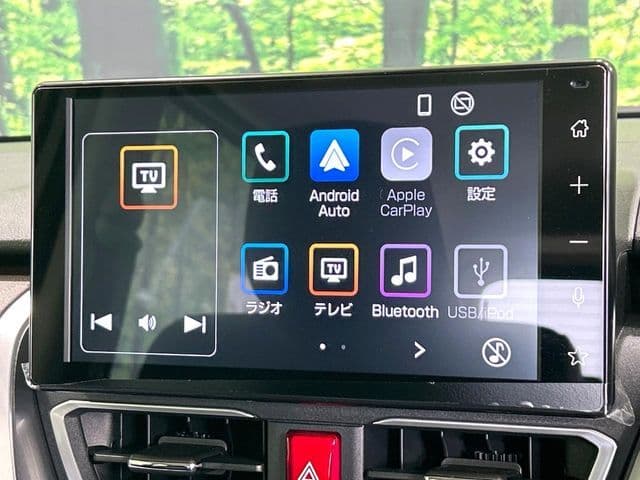 Car thumbnail 3