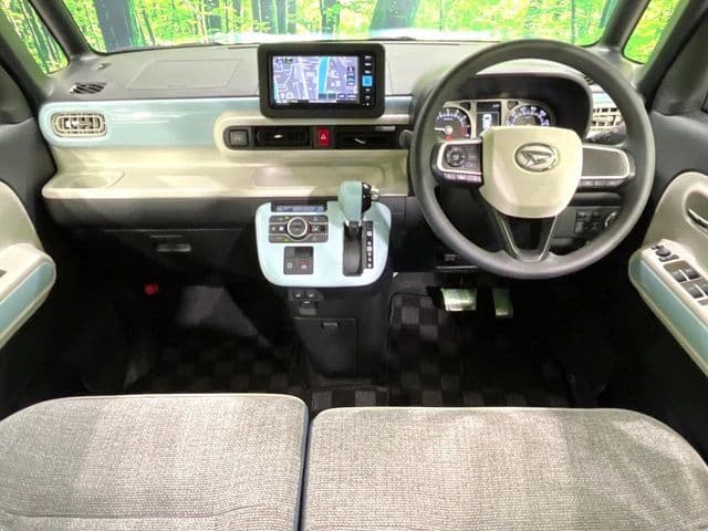 Car thumbnail 2