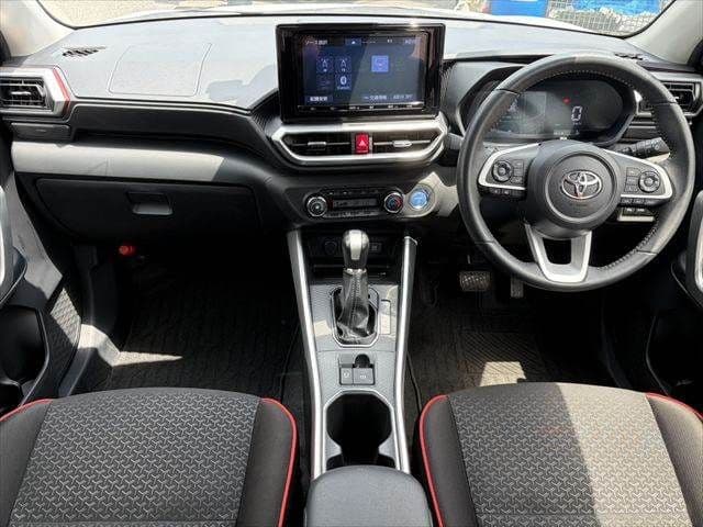 Car thumbnail 3