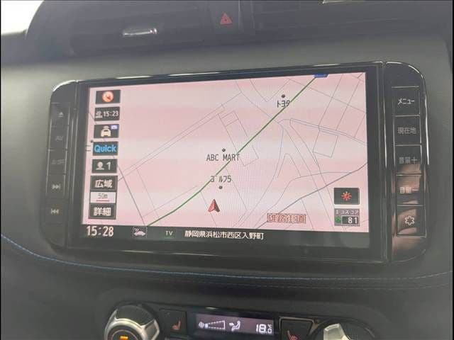 Car thumbnail 3