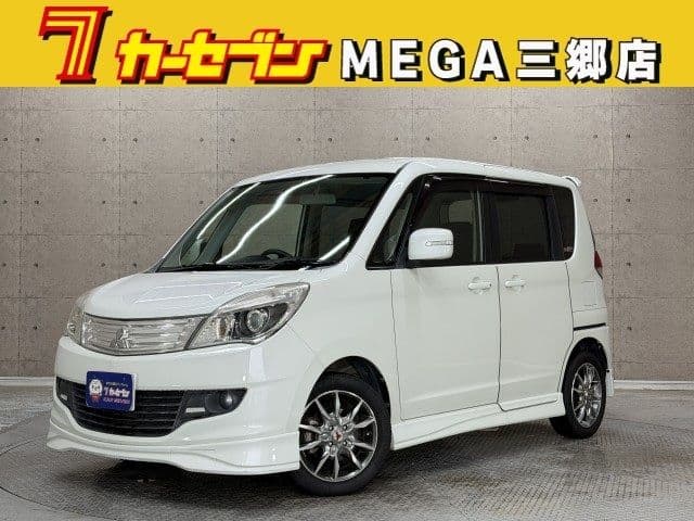 MITSUBISHI DELICA D:2 2WD