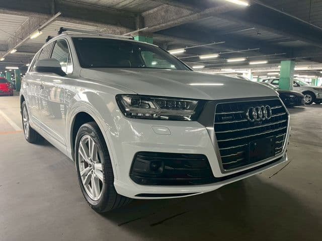 AUDI AUDI  Q7
