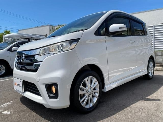 Car thumbnail 4