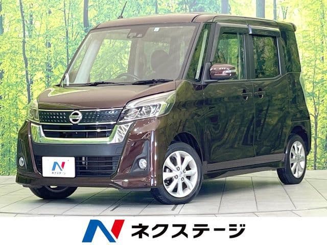 NISSAN
