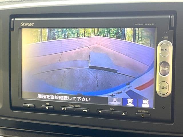 Car thumbnail 4
