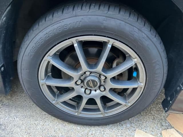 Car thumbnail 3
