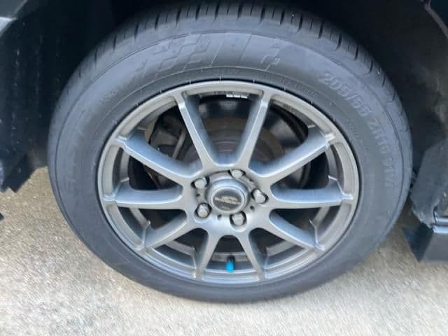 Car thumbnail 4