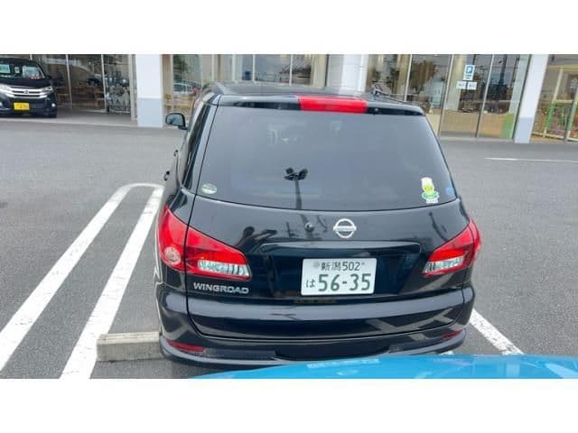 Car thumbnail 2
