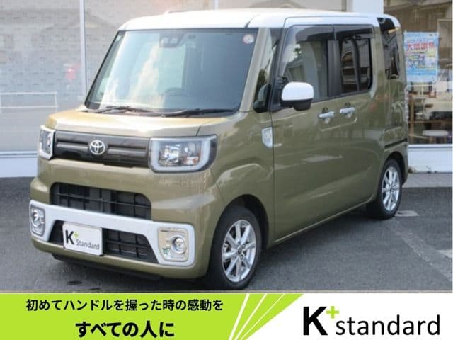 TOYOTA PIXIS MEGA