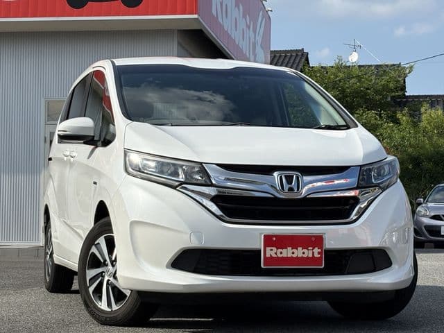  2026 HONDA FREED plus HYBRID 4WD