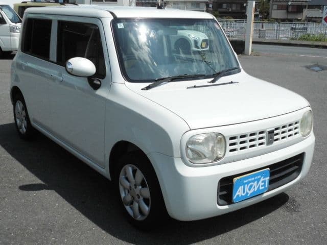Car thumbnail 4