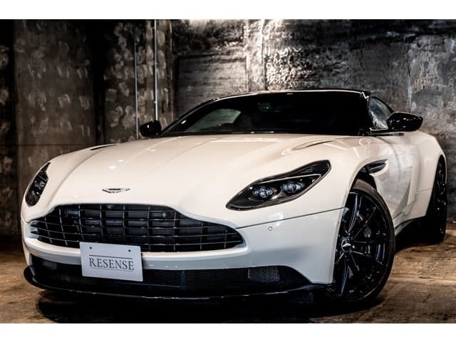 ASTON MARTIN