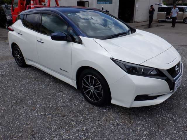 Car thumbnail 3